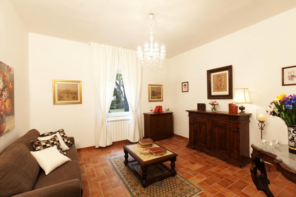 Borgo Iris Pietraia Exterior foto