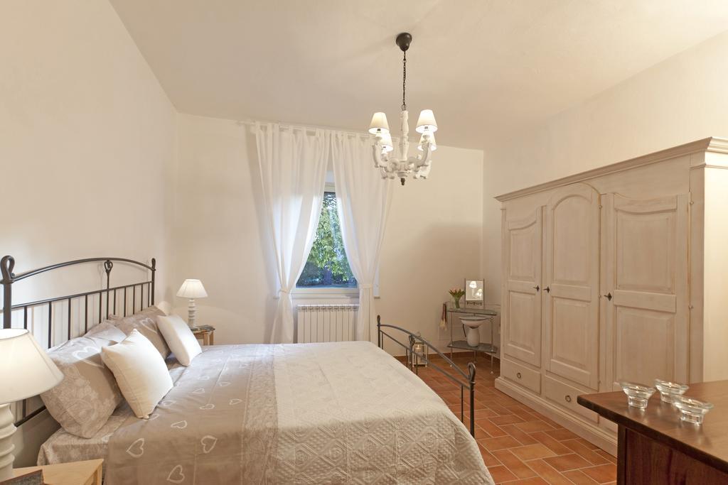 Borgo Iris Pietraia Exterior foto